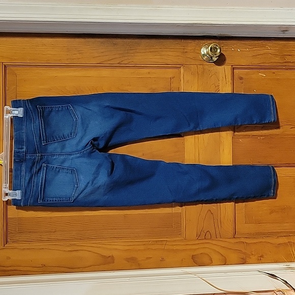 Cute girl's SO jeggings . Size 14 blue with little gems on the front . - Picture 4 of 4